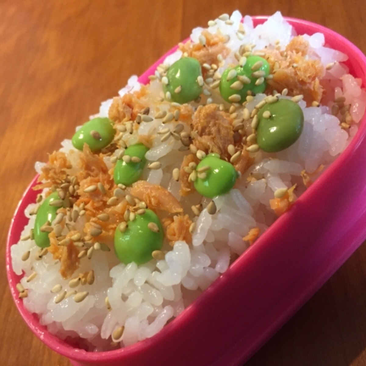 お弁当のご飯に シャケフレークと枝豆ごはん レシピ 作り方 By Pinoko1213 楽天レシピ お弁当のご飯に シャケフレークと枝豆ごはん レシピ 作り方 By Pinoko1213 楽天レシピ